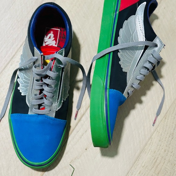 Vans x Marvel Avengers Old Skool Skate Shoe New, Marvel Avengers collab - Picture 6 of 6